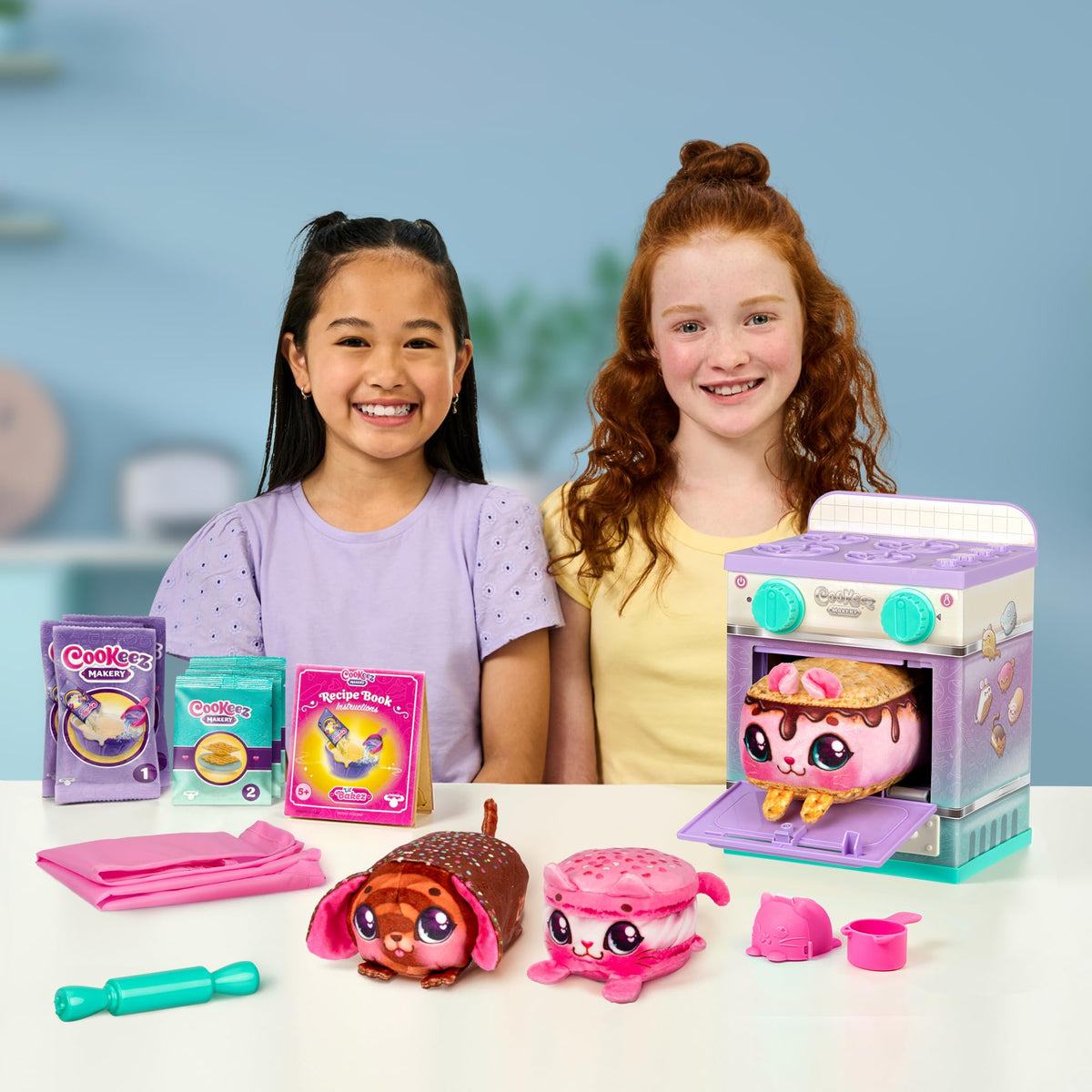 Cookeez Makery Lil' Bakez Multi Pet Playset, Makes 3 Scented Pets | Mix ingredients & mold dough to reveal surprise plush pets, reusable fun; Amazon Exclusive toy for kids