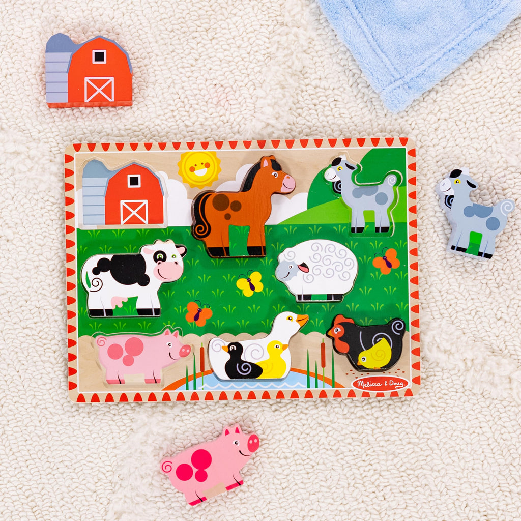 Melissa & Doug Farm Animals Wooden Chunky Puzzle 8-Piece Set | 8 Chunky Wooden Pieces, Stand-Up Farm Animals and Barn, Motor Skill Building Puzzle Play, Toddler Toys for Kids, Ages 2+