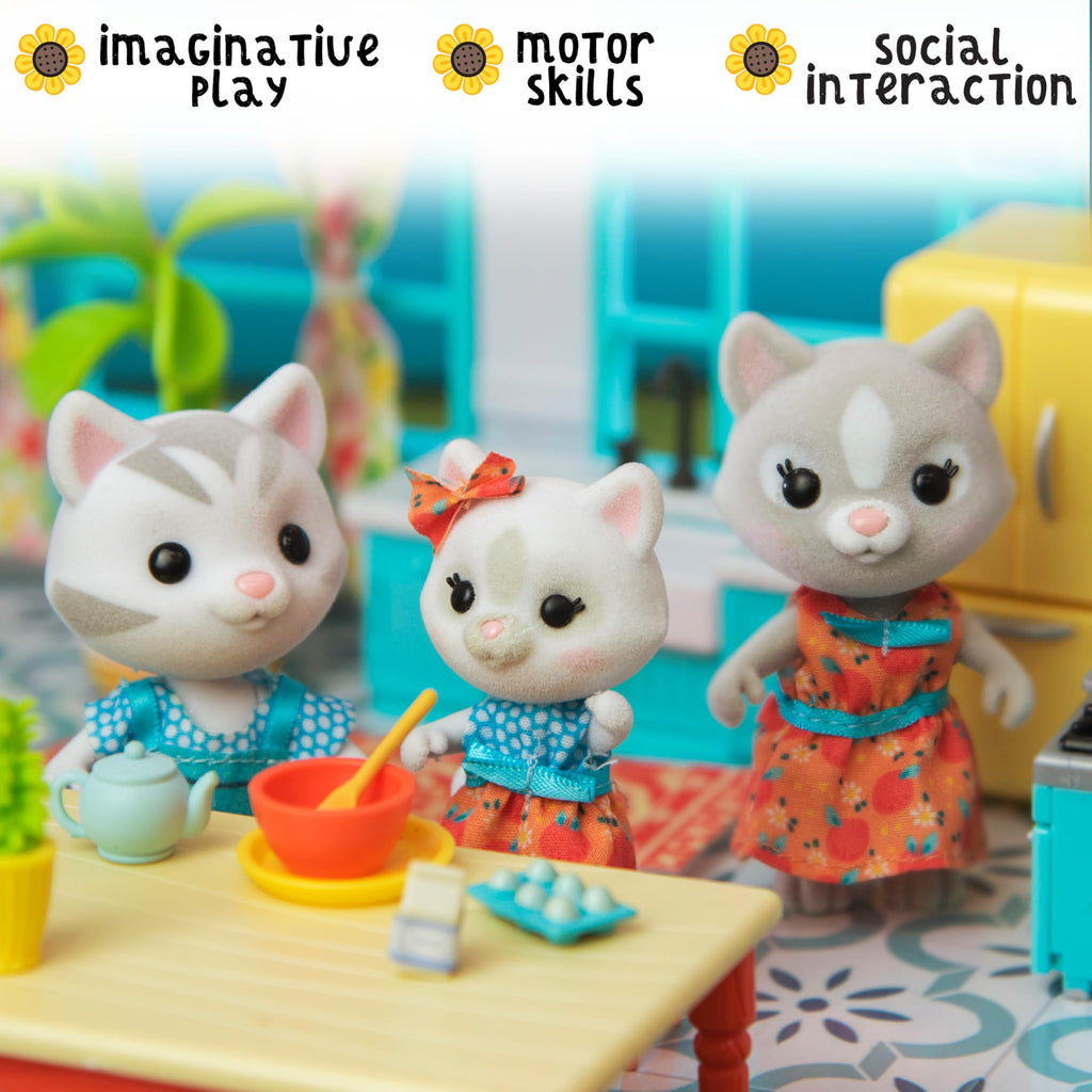 Honey Bee Acres The Purringtons Cat Family - 4 Mini Doll Figures - Ages 3+